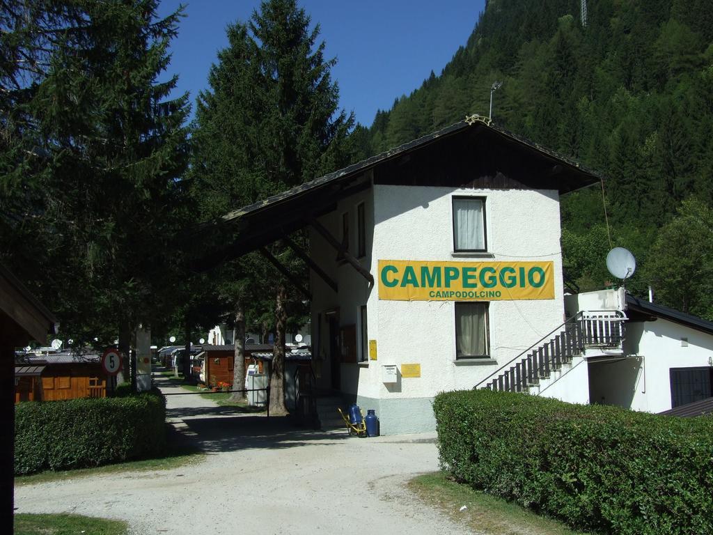 Campodolcino Camping Aparthotel Exteriör bild